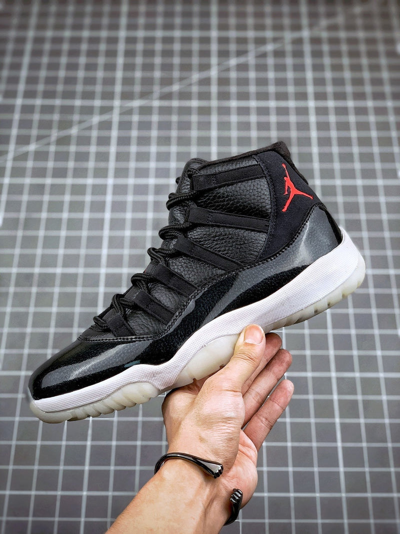 Nike Air Jordan 11 Retro