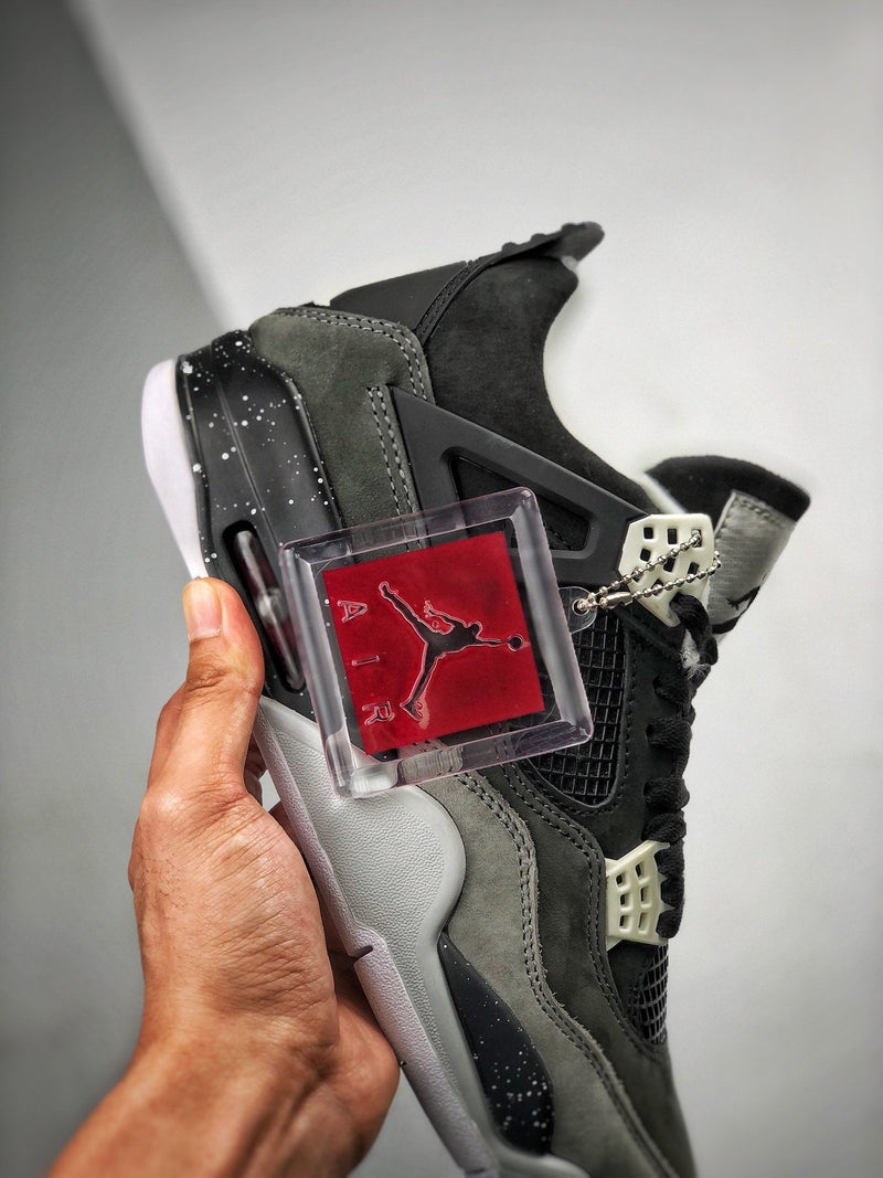 Nike Air Jordan 4 Retro "Fear" Sneakers