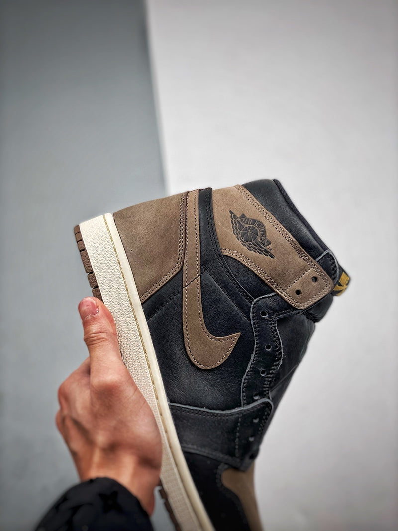 Nike Air Jordan 1 High "Palomino"