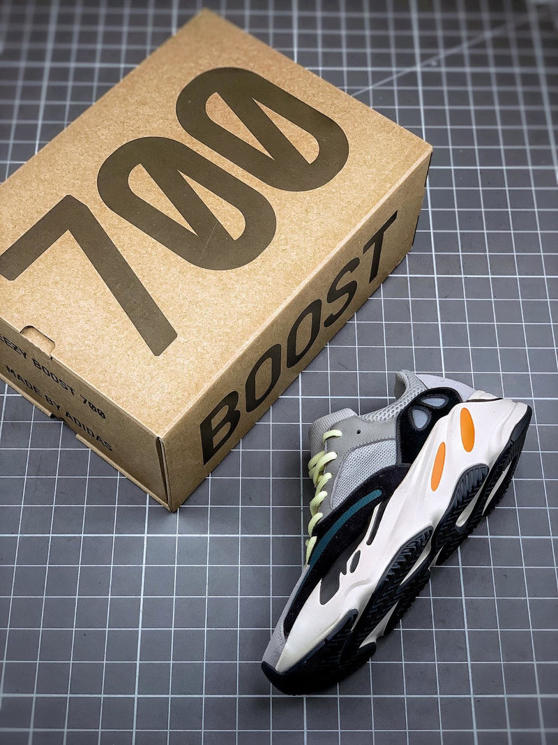 Adidas Yeezy 700 Boost Wave Runner