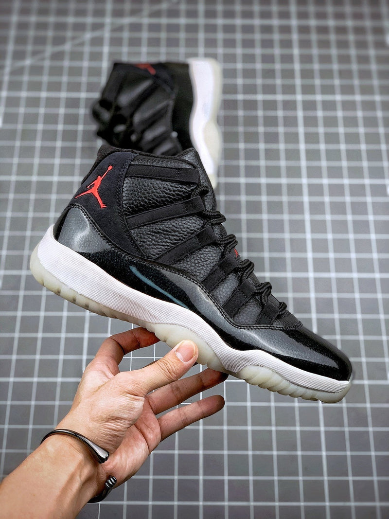 Nike Air Jordan 11 Retro