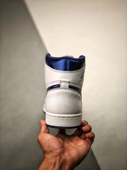 Nike Air Jordan 1 High "Metalic Navy"