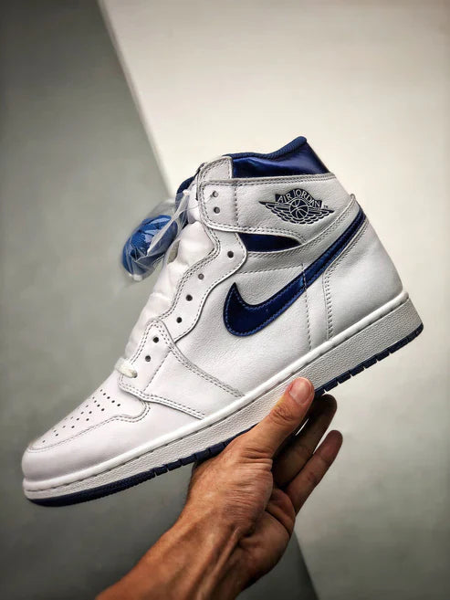 Nike Air Jordan 1 High "Metalic Navy"