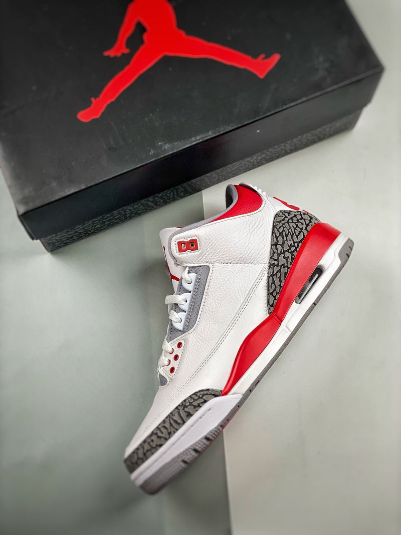 Nike Air Jordan 3 Retro "Fire Red"