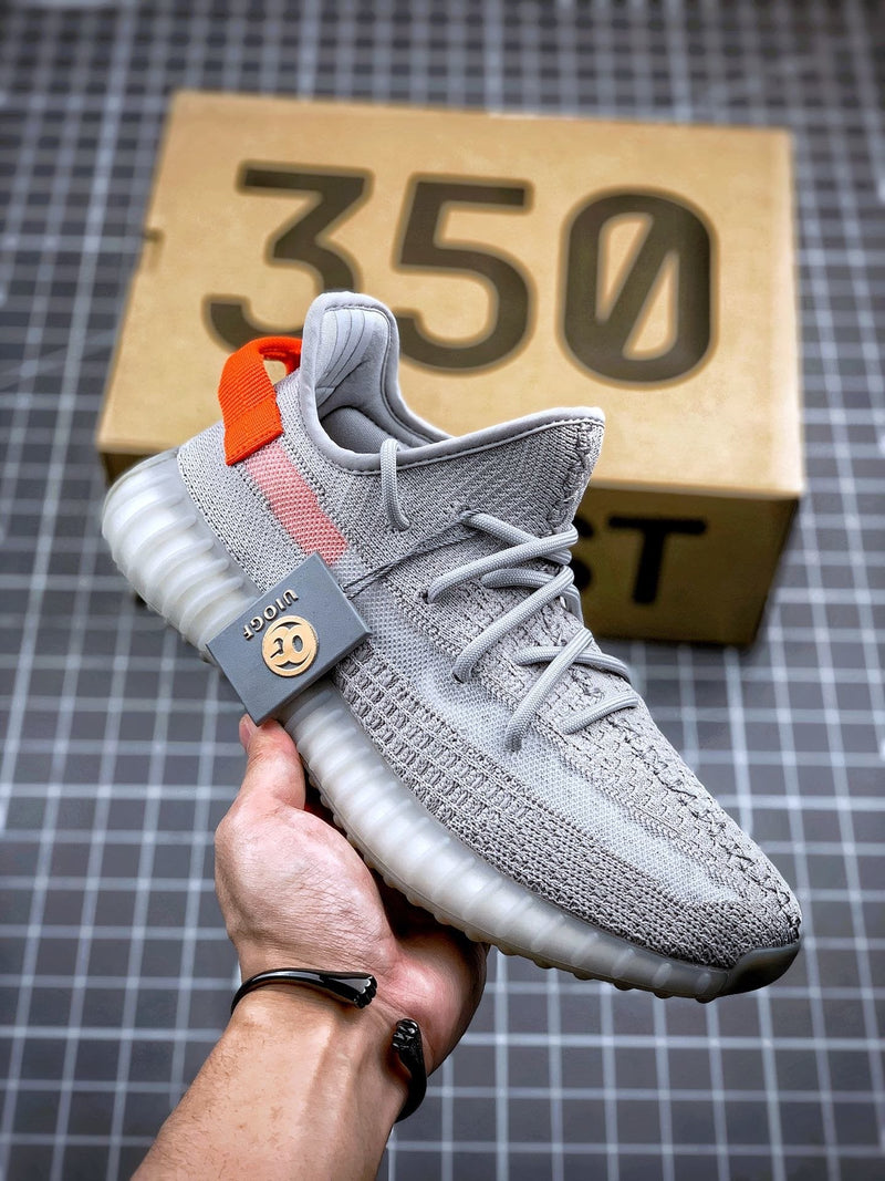 adidas yeezy 350 boost v2 tail light