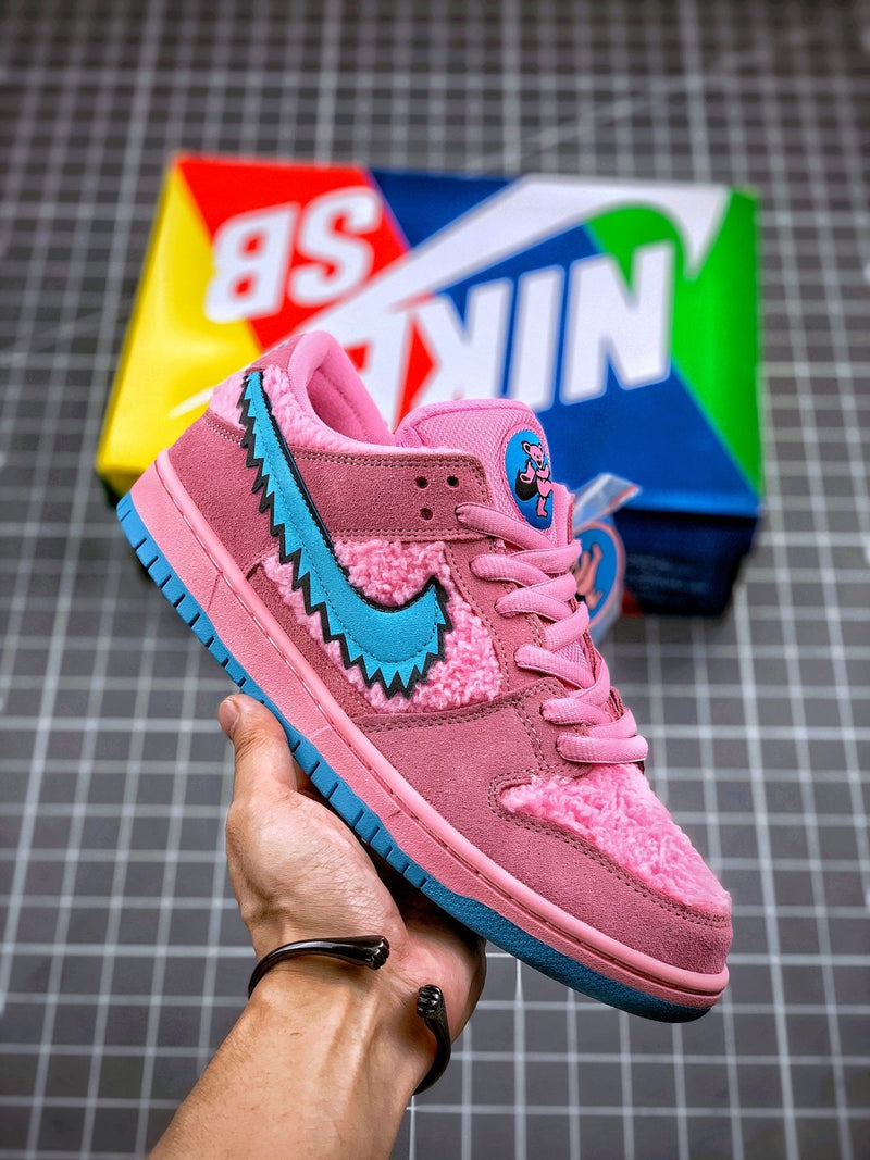 Tênis Nike SB Dunk Low 'Three Bear Packs' Pink