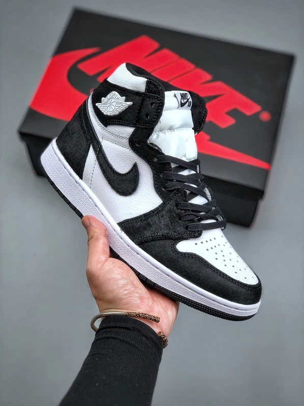 Tênis Nike Air Jordan 1 High Panda Twist