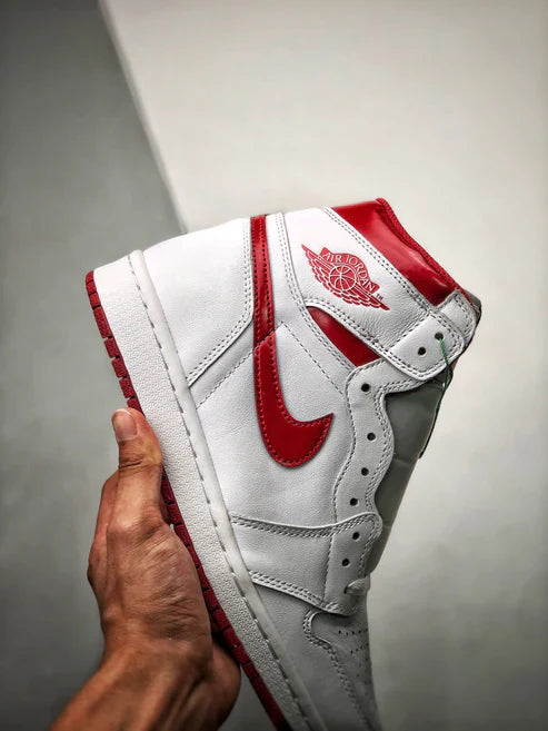 Nike Air Jordan 1 High "Metalic Red"