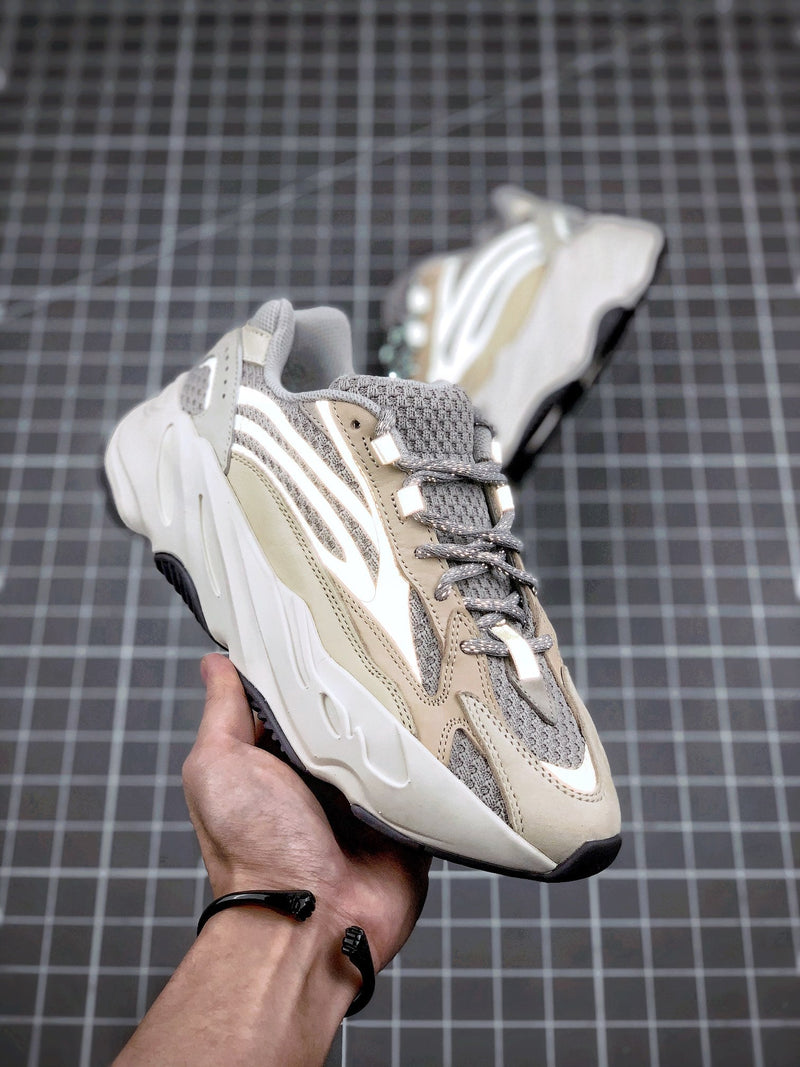 adidas yeezy 700 boost v2 cream