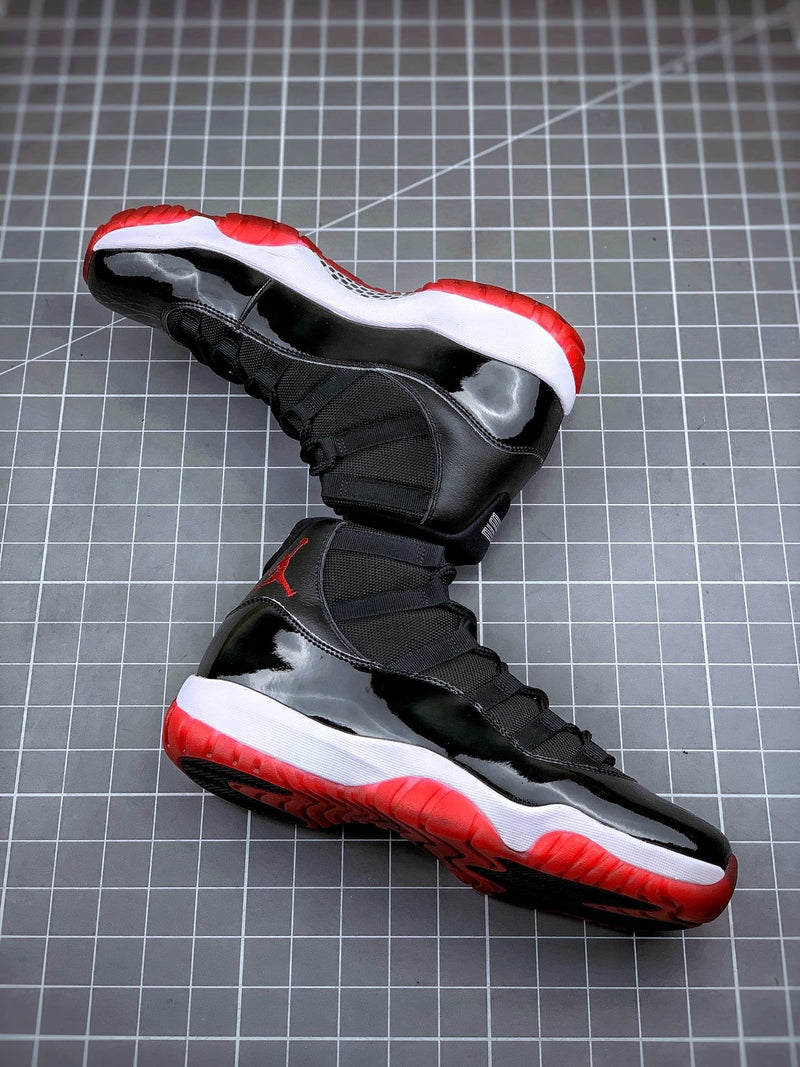 Nike Air Jordan 11 Bred