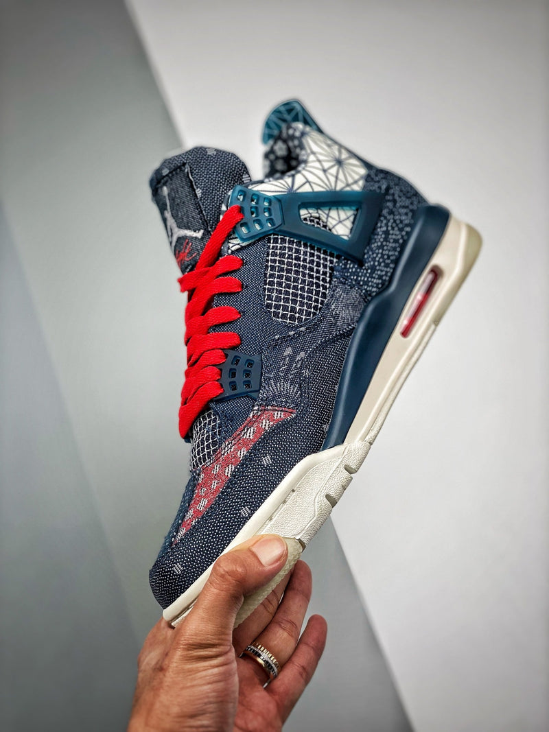 Nike Air Jordan 4 Retro SE "Deep Ocean"