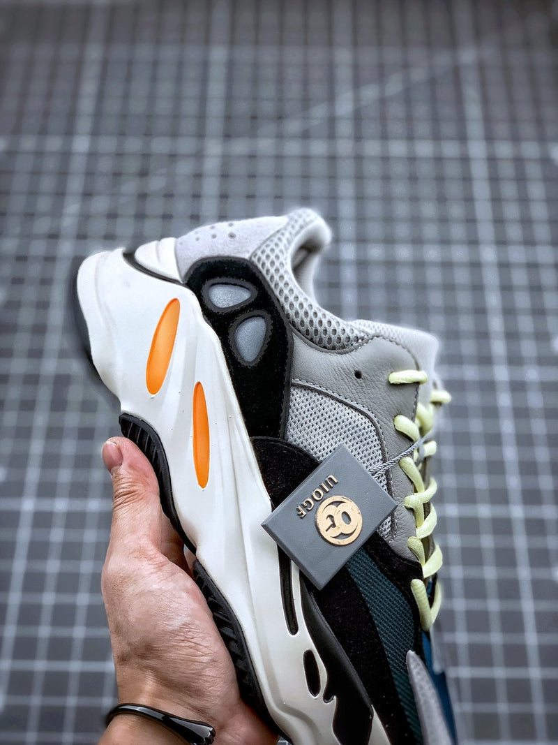 Adidas Yeezy 700 Boost Wave Runner