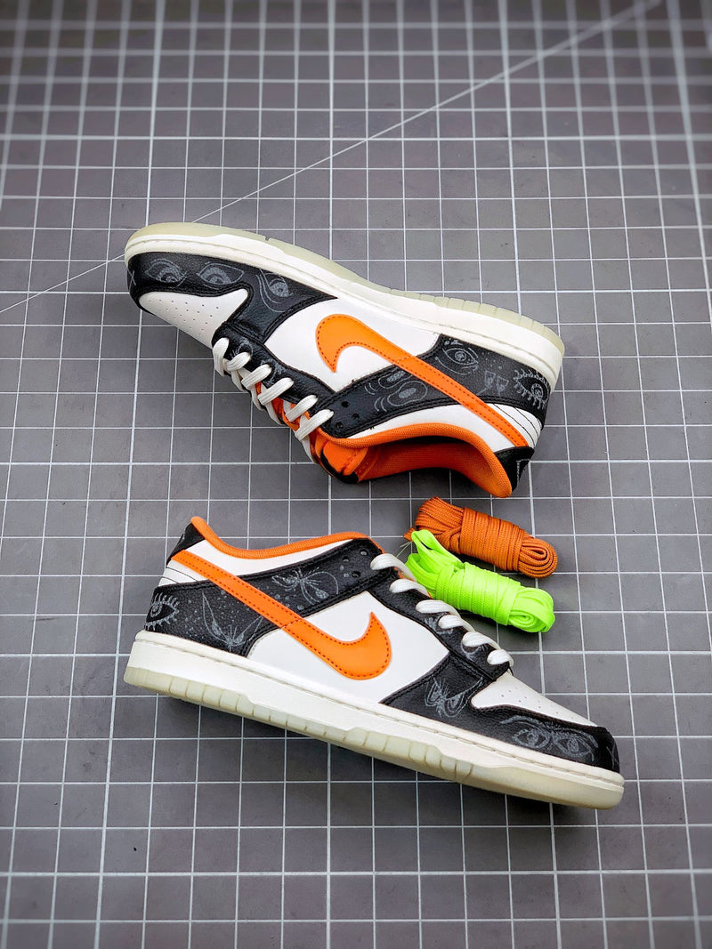 Nike SB Dunk Low "Halloween" Sneakers