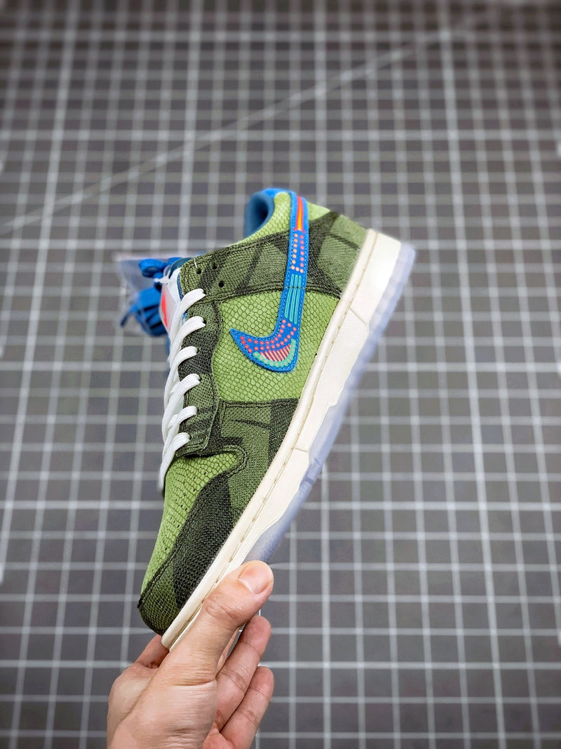 Tênis Nike SB Dunk Low "Siempre Familia"