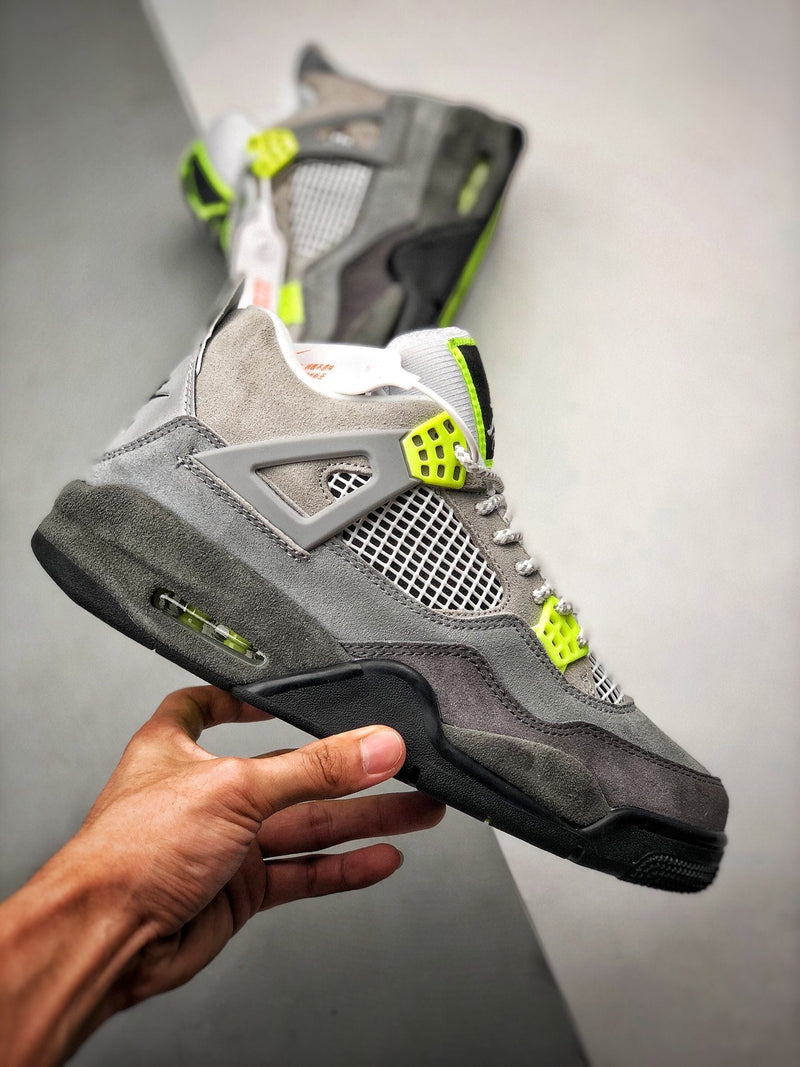 Nike Air Jordan 4 Retro SE “Neon”