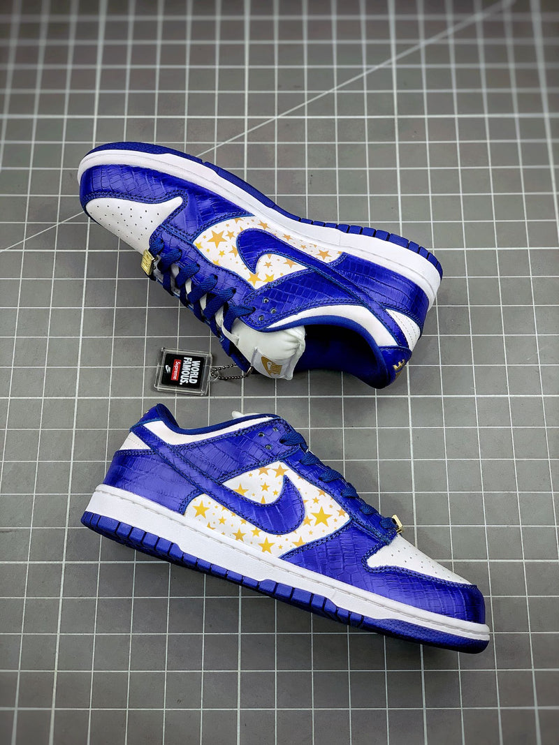 Tênis Nike SB Dunk Low x Supreme Hyper Royal