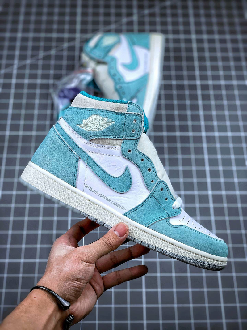 Nike Air Jordan 1 High Turbo Green