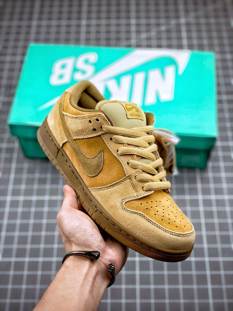 Tênis Nike SB Dunk Low "Wheat"