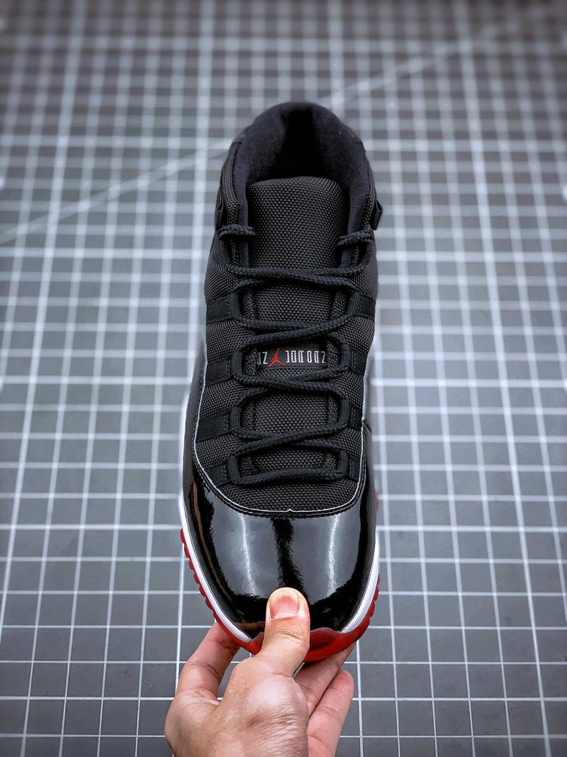 Nike Air Jordan 11 Bred