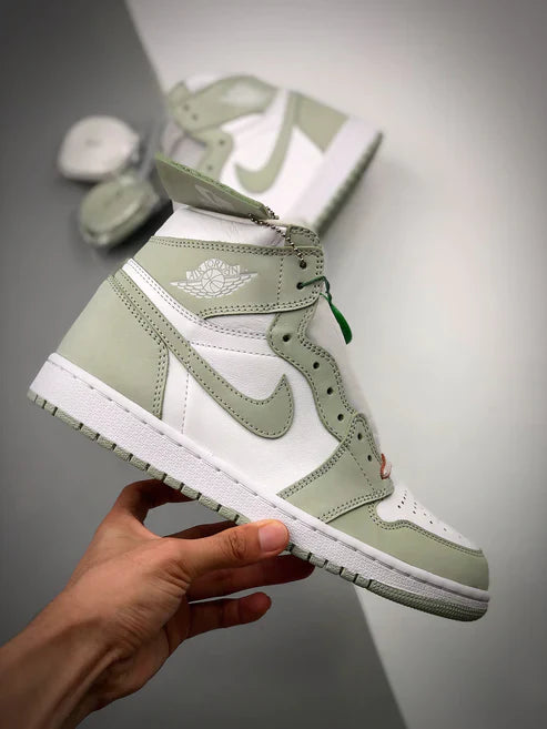 Nike Air Jordan 1 High "Seafoam"