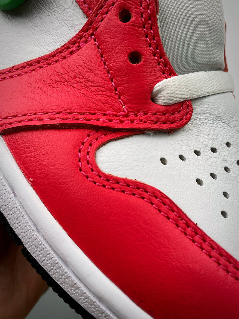 Nike Air Jordan 1 High "Light Fusion Red"