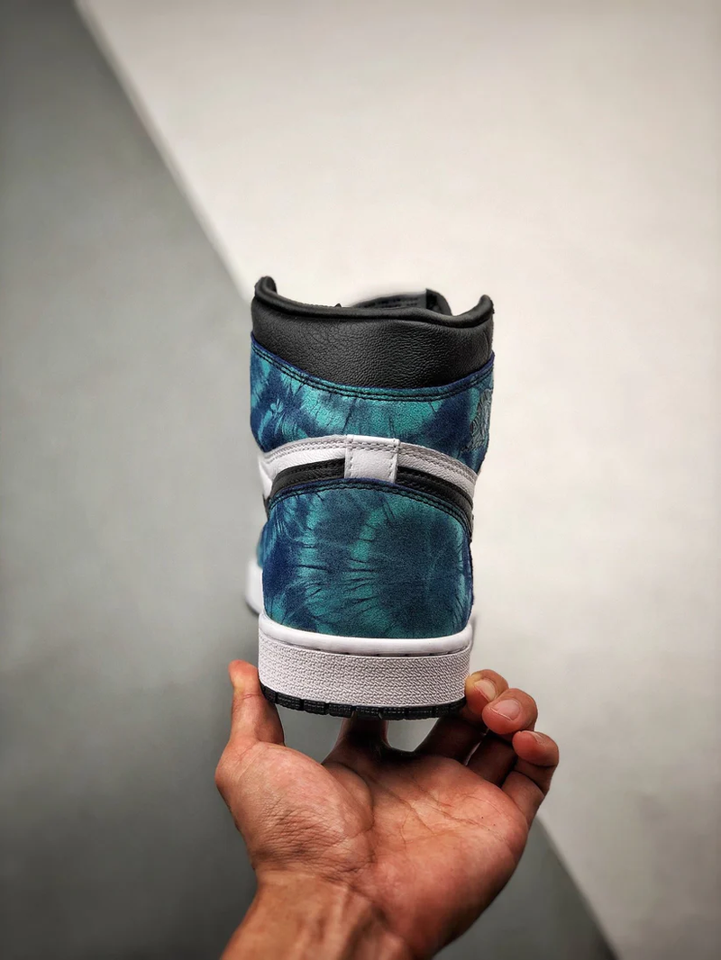 Nike Air Jordan 1 High "Tie Dye" Sneakers