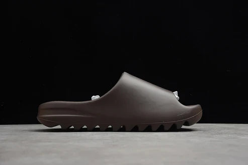 Adidas Yeezy Slide "Sloot" Sneakers