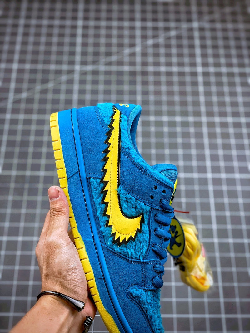 Nike SB Dunk Low 'Three Bear Packs' Blue