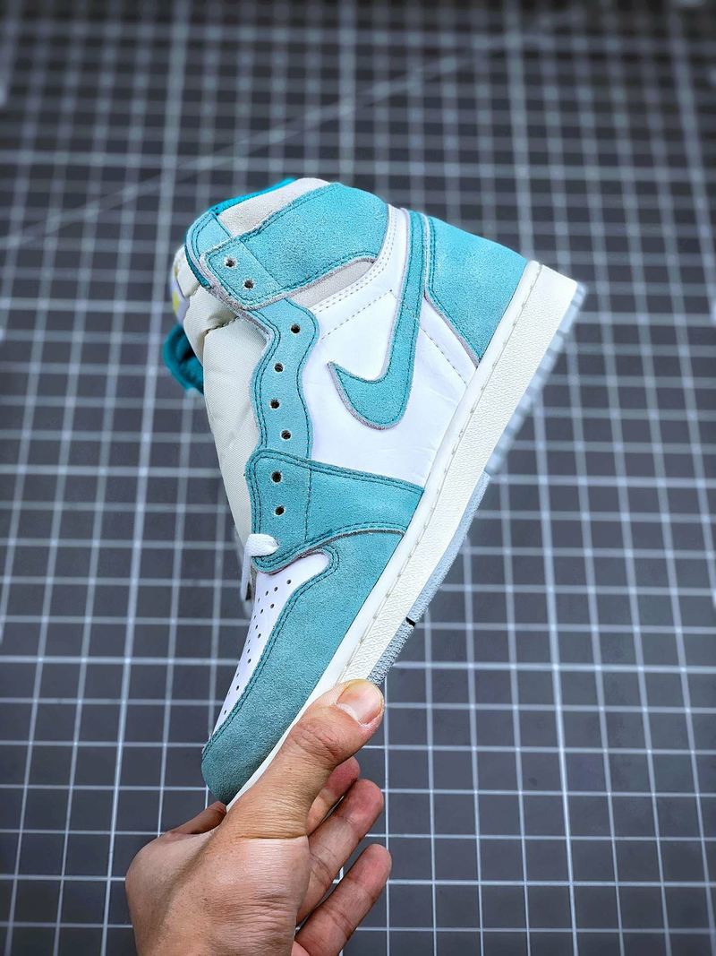 Nike Air Jordan 1 High Turbo Green