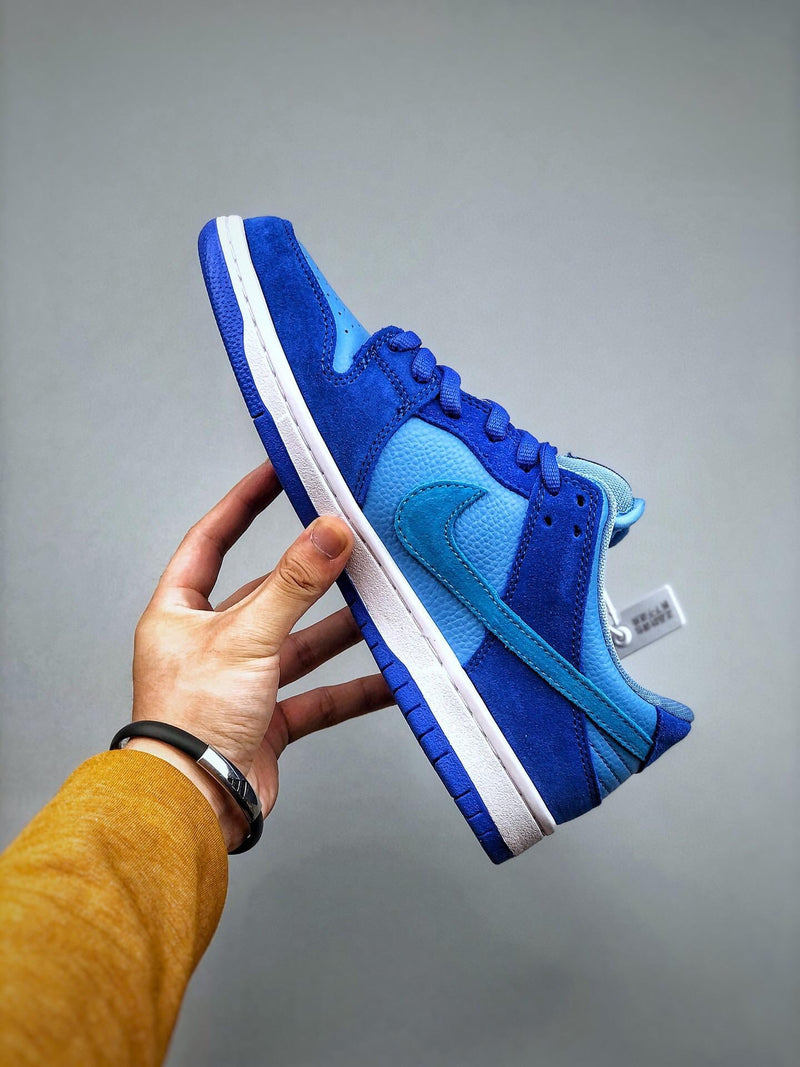 Tênis Nike SB Dunk Low Retro "Blue Raspeberry"