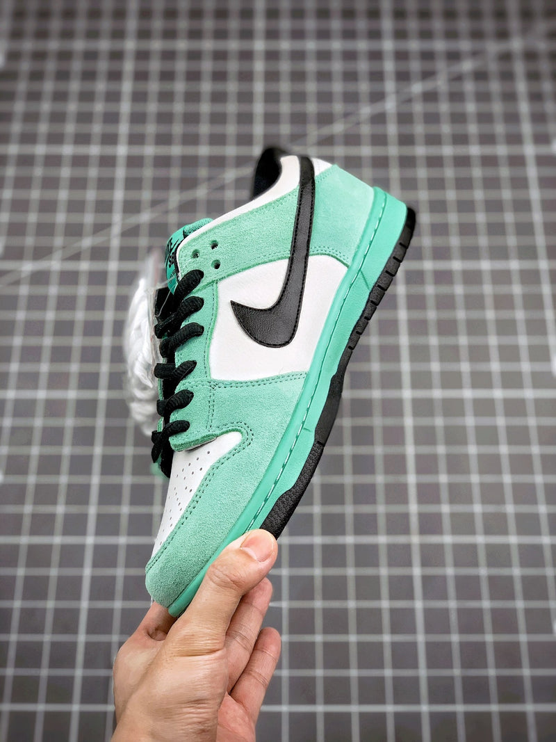 Tênis Nike SB Dunk Low "Sea Crystal"