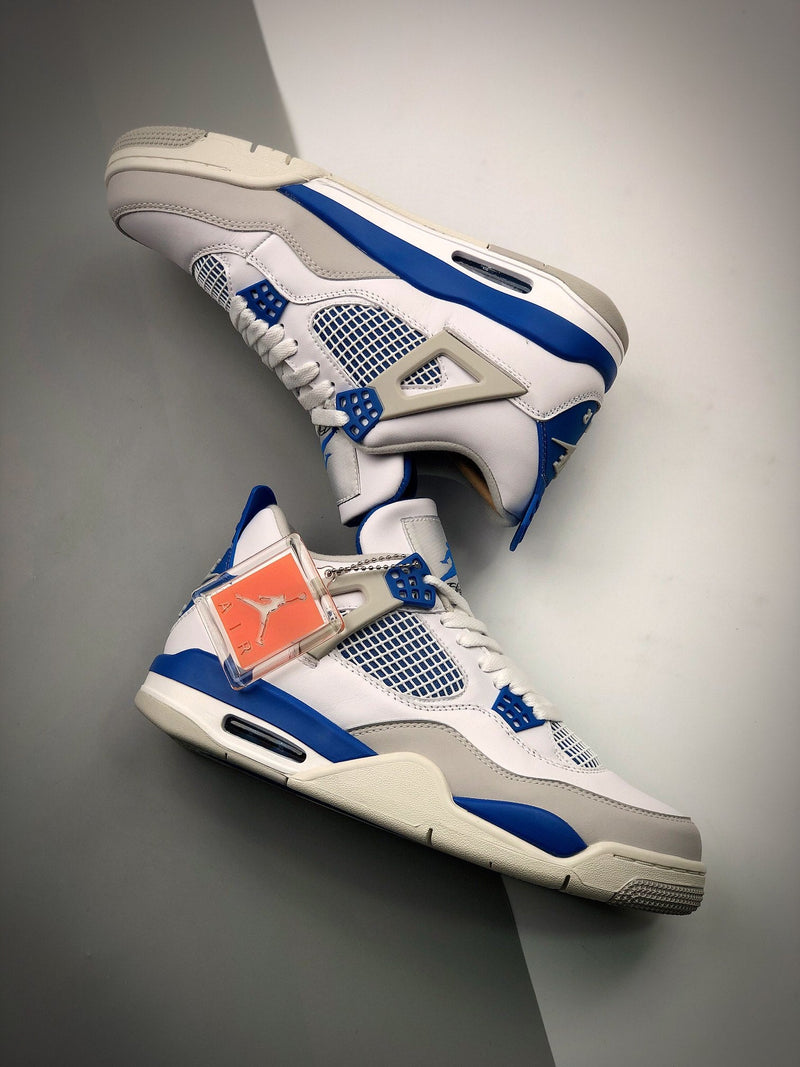 Nike Air Jordan 4 Retro SE "Military Blue"