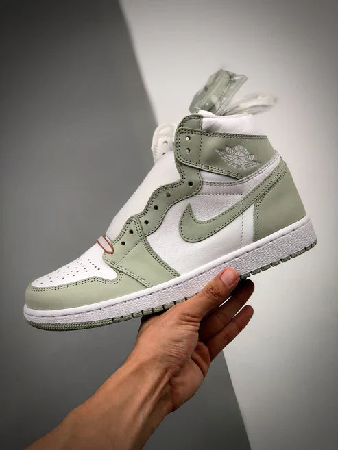 Nike Air Jordan 1 High "Seafoam"