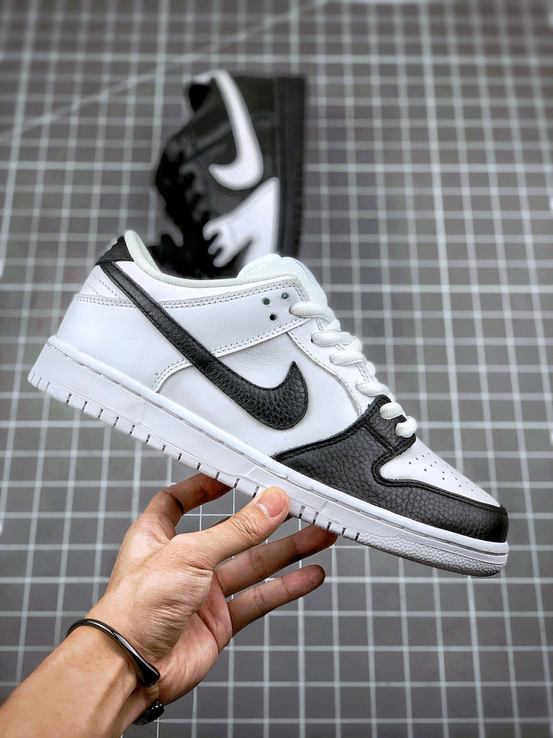 Tênis Nike SB Dunk Low "Yin Yang"