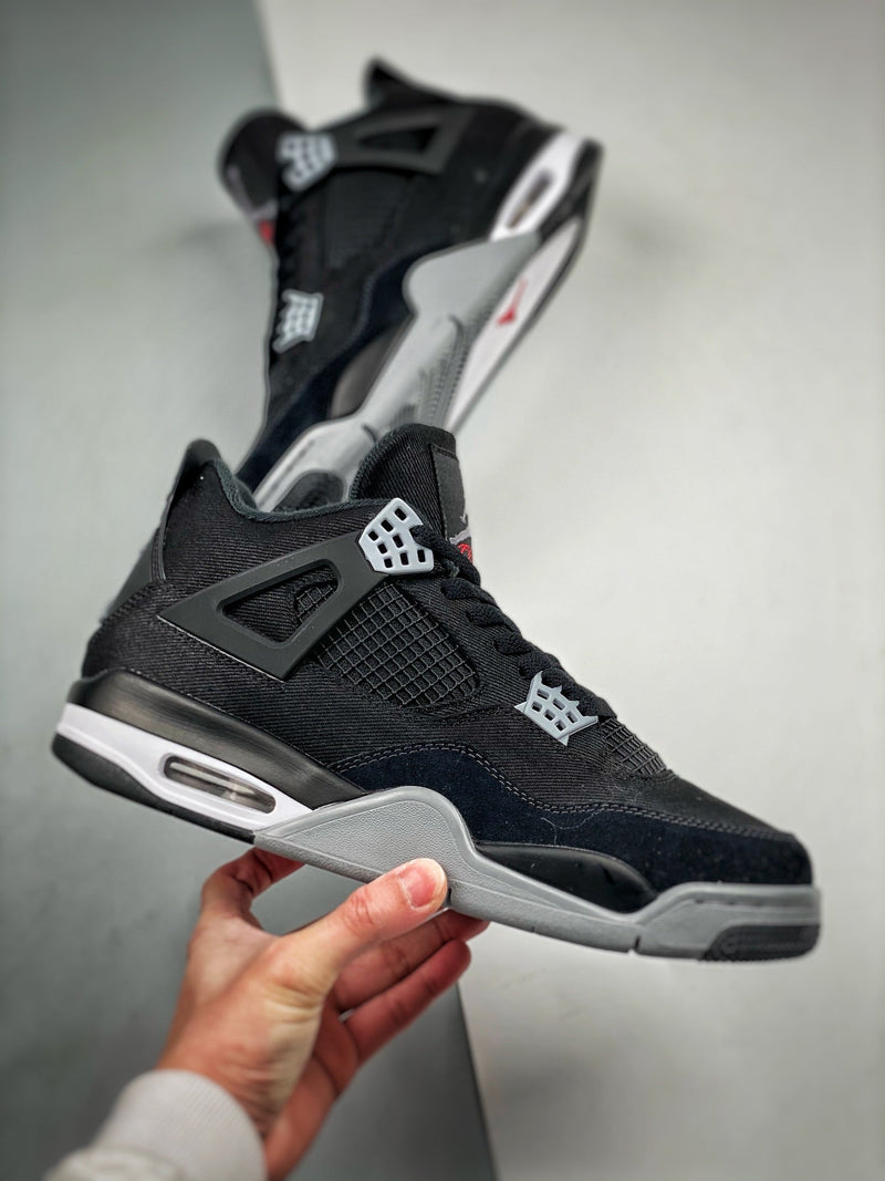 Nike Air Jordan 4 Retro SE "Black Cat"