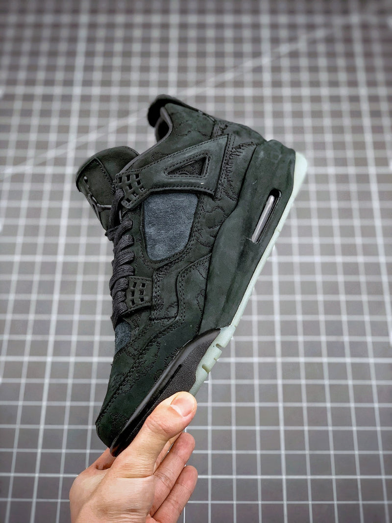 Nike Air Jordan 4 Retro Kaws Black