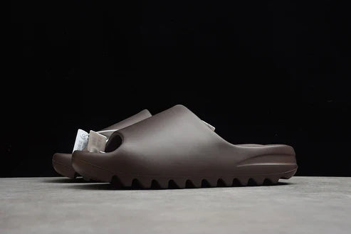 Adidas Yeezy Slide "Sloot" Sneakers