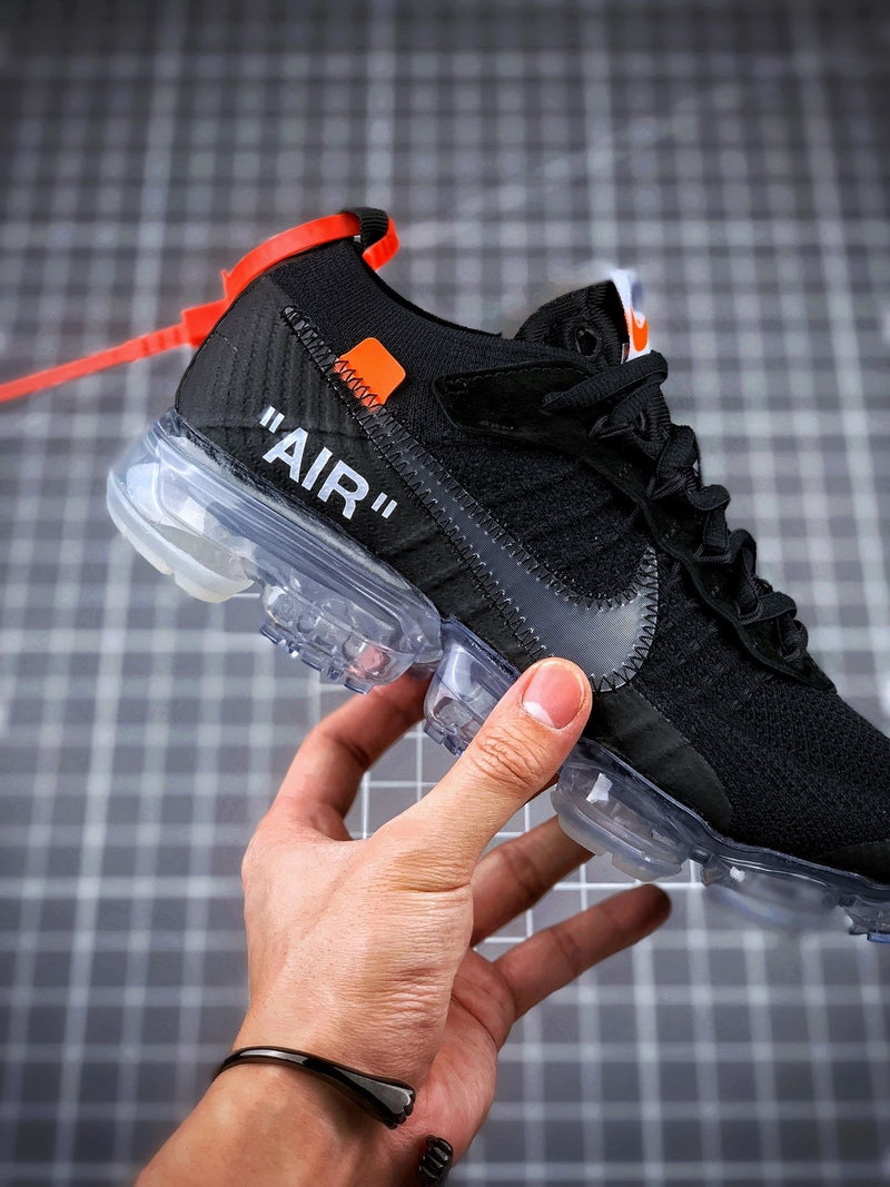 Tênis Nike Air Vapormax x Off-White Total Crimsom