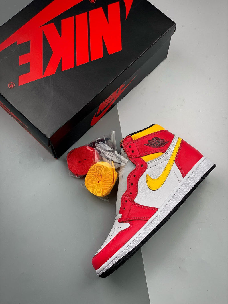 Nike Air Jordan 1 High "Light Fusion Red"