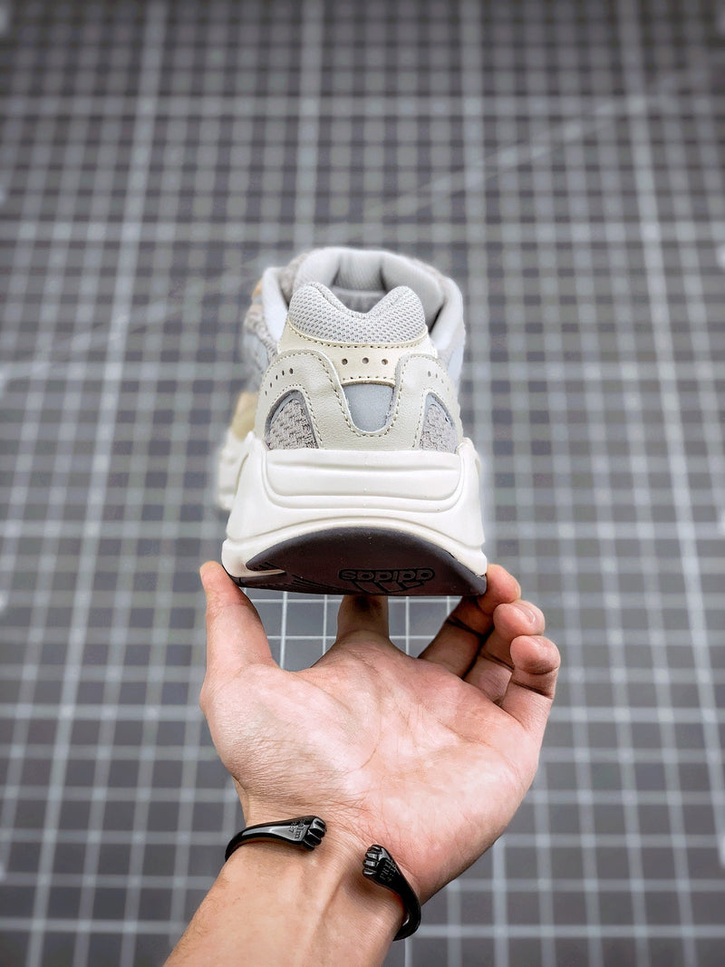 adidas yeezy 700 boost v2 cream