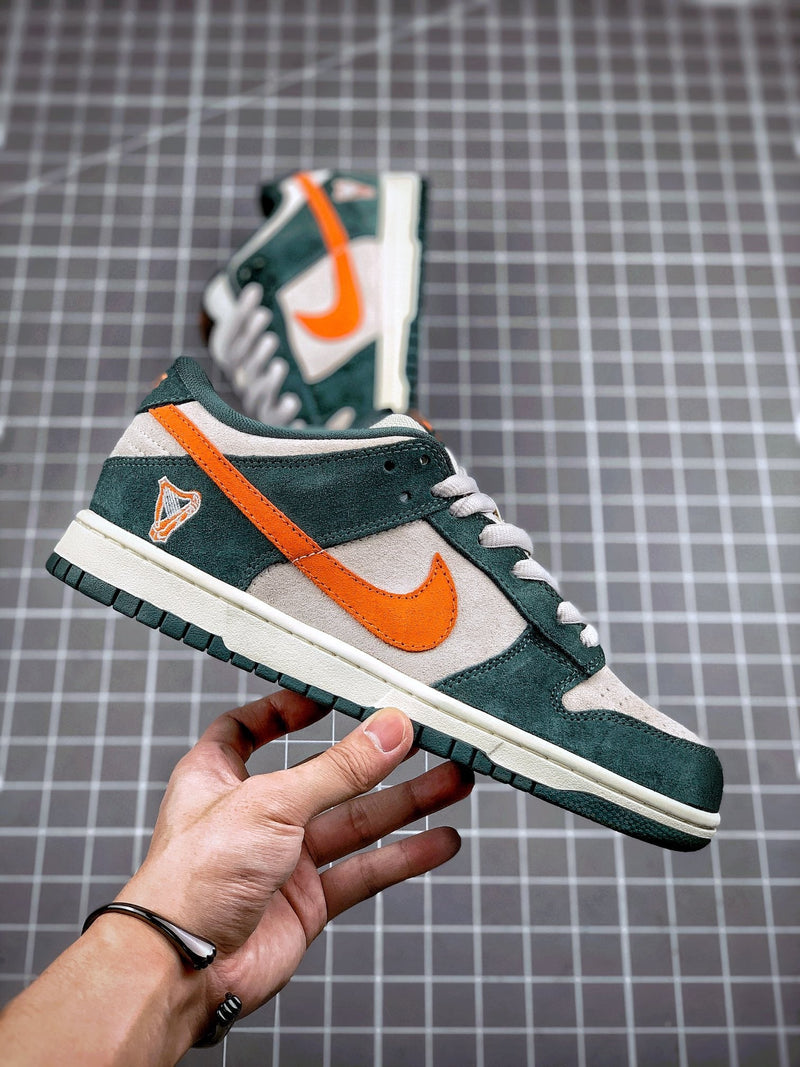 Nike SB Dunk Low "Eire" Sneakers