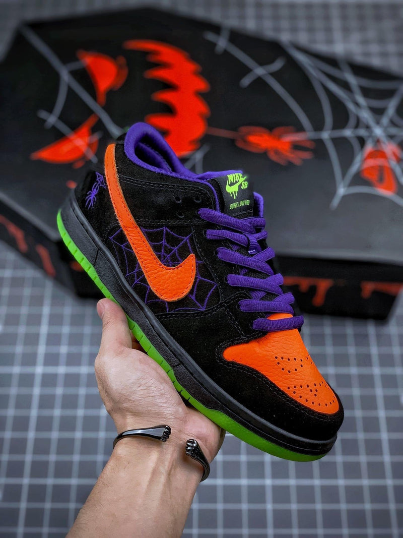 Nike SB Dunk Low "Night of Mischief Halloween"