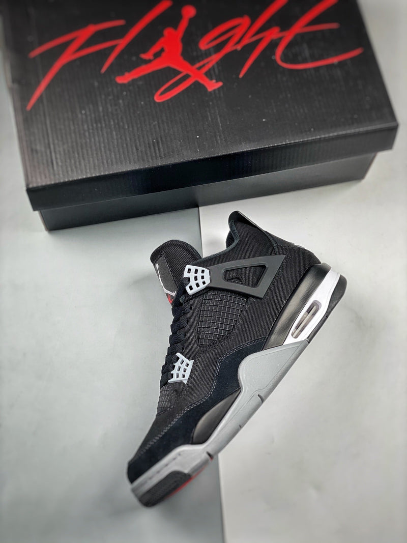 Nike Air Jordan 4 Retro SE "Black Cat"