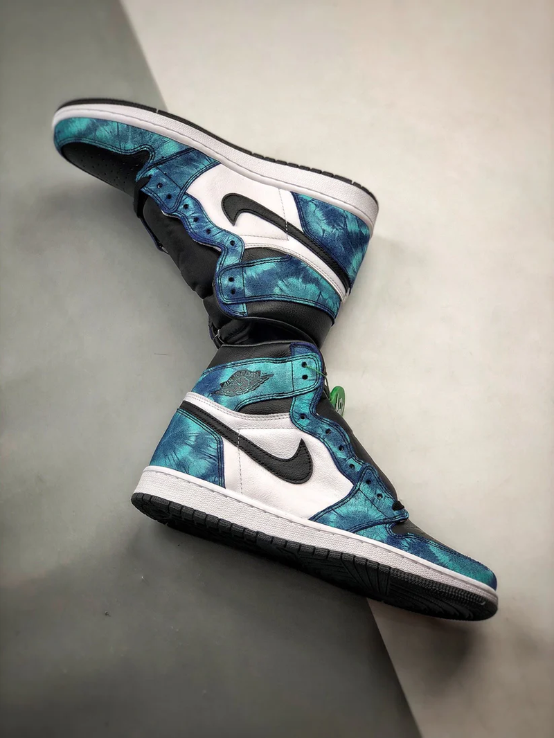 Nike Air Jordan 1 High "Tie Dye" Sneakers