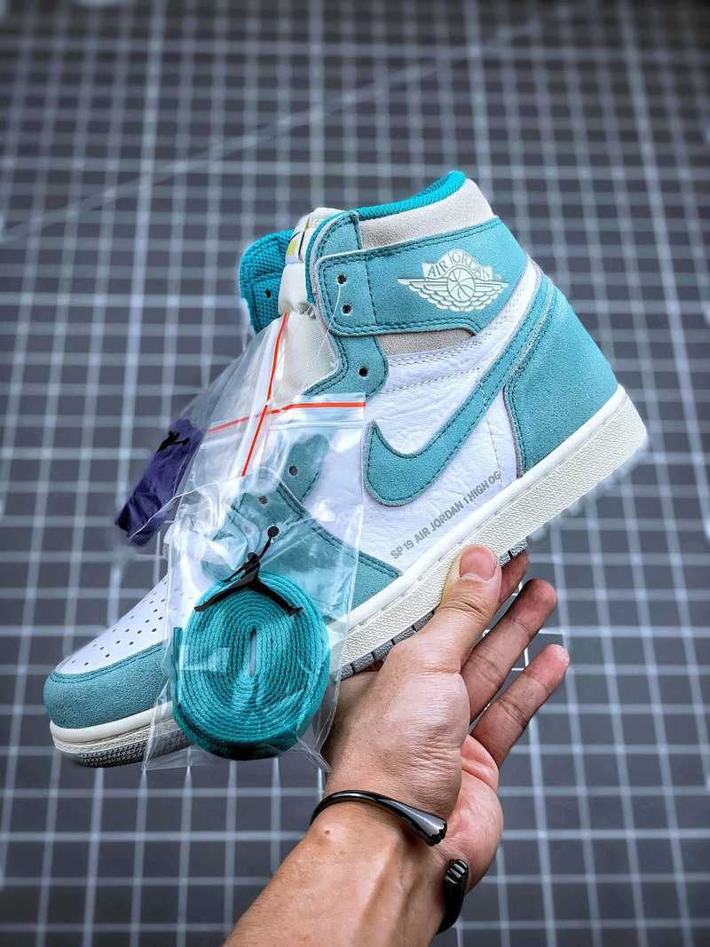 Nike Air Jordan 1 High Turbo Green