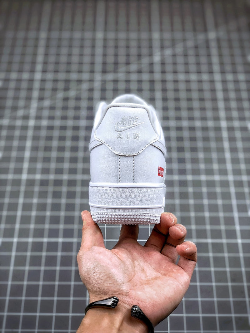 Nike Air Force 1 Low x Supreme Box Logo White