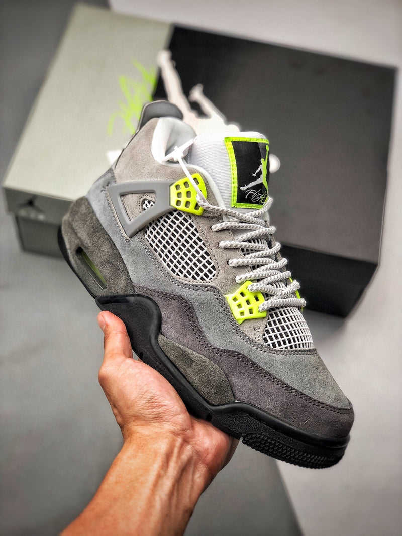 Nike Air Jordan 4 Retro SE “Neon”