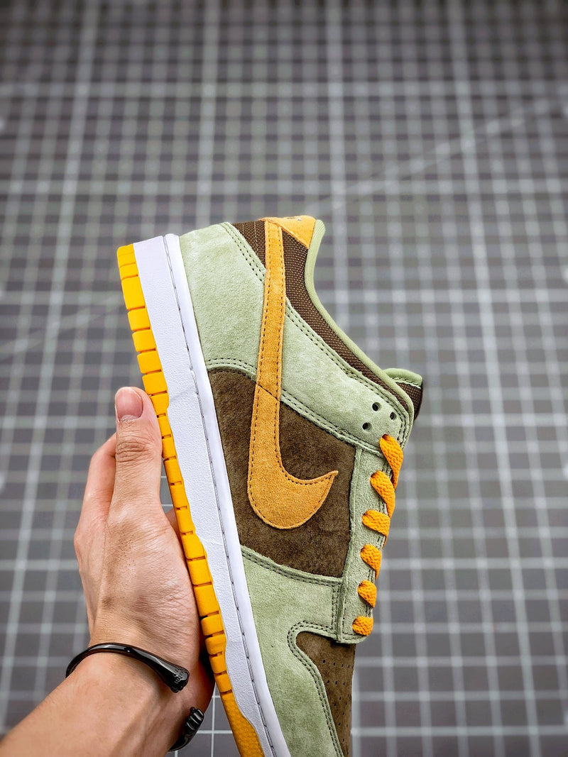 Tênis SE Dunk Low "Dusty Olive"