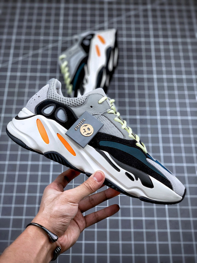 Adidas Yeezy 700 Boost Wave Runner