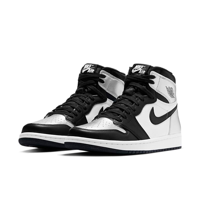 Nike Jordan 1 Retro High Silver Toe Sneakers